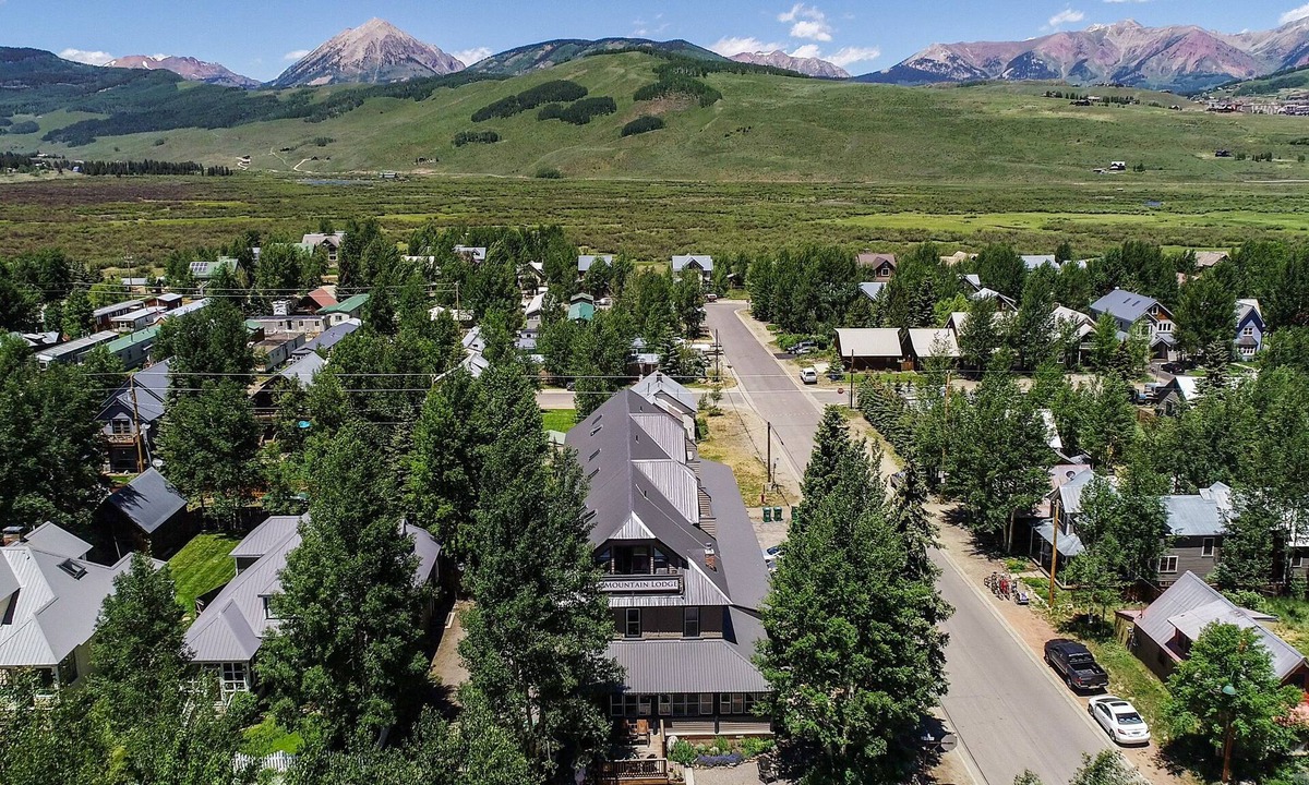 Crested Butte Cabin | Elk Mountain Lodge