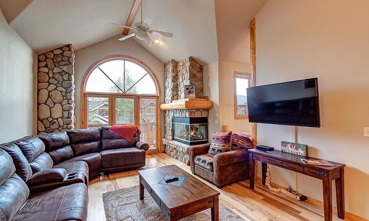 Four O'Clock House | Elk Ridge Trail Townhome: Spacious, Cool Location