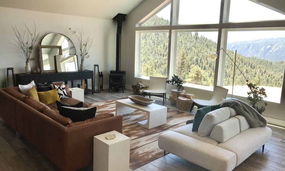 Woodland Park House | Explore this Mountain Getaway in National Forest. Refresh and Relax.