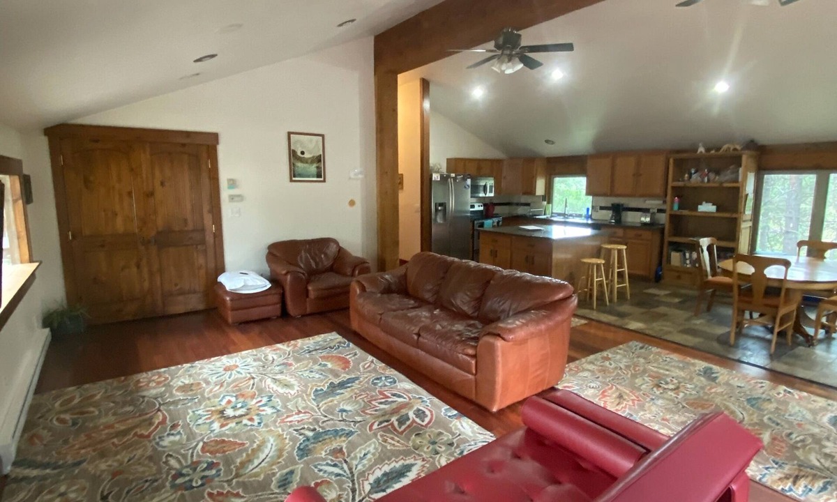 Durango House | Family friendly home located in the woods just 15 minutes from town