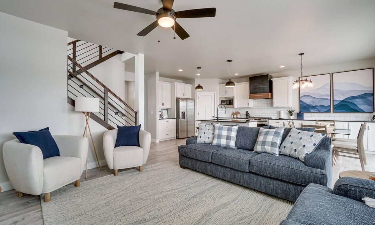 Windsor House | Family-Friendly Townhome ~ 2 Mi to Windsor Lake!