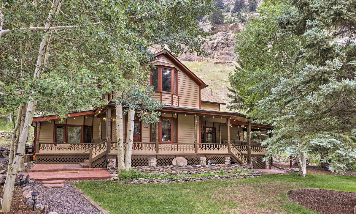 Town Train | Historic District
