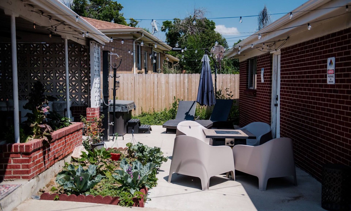 South Westminster House | Family Retreat for 14 near Golf course close to nRed Rocks and Downtown Denver