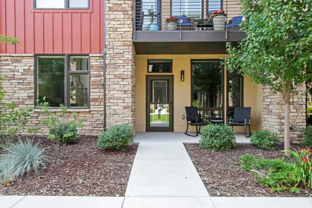 Rigden Farm House | Fort Collins Townhome Remote Workers Welcome