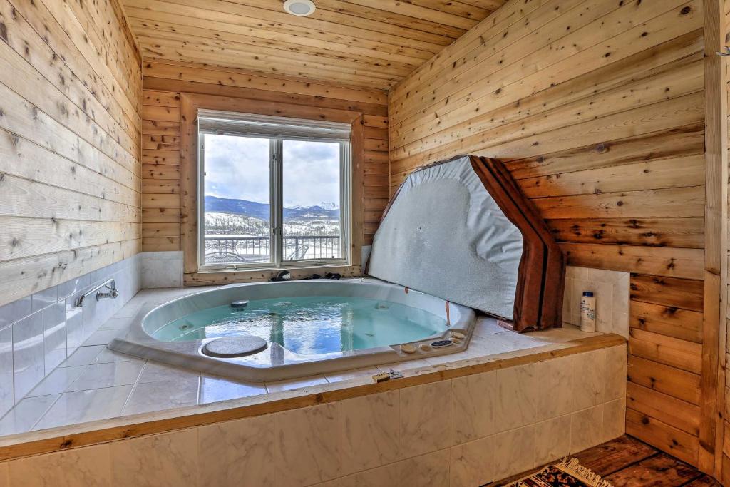 Fraser House | Fraser Home with Indoor Hot Tub, 6 Mi to Winter Park