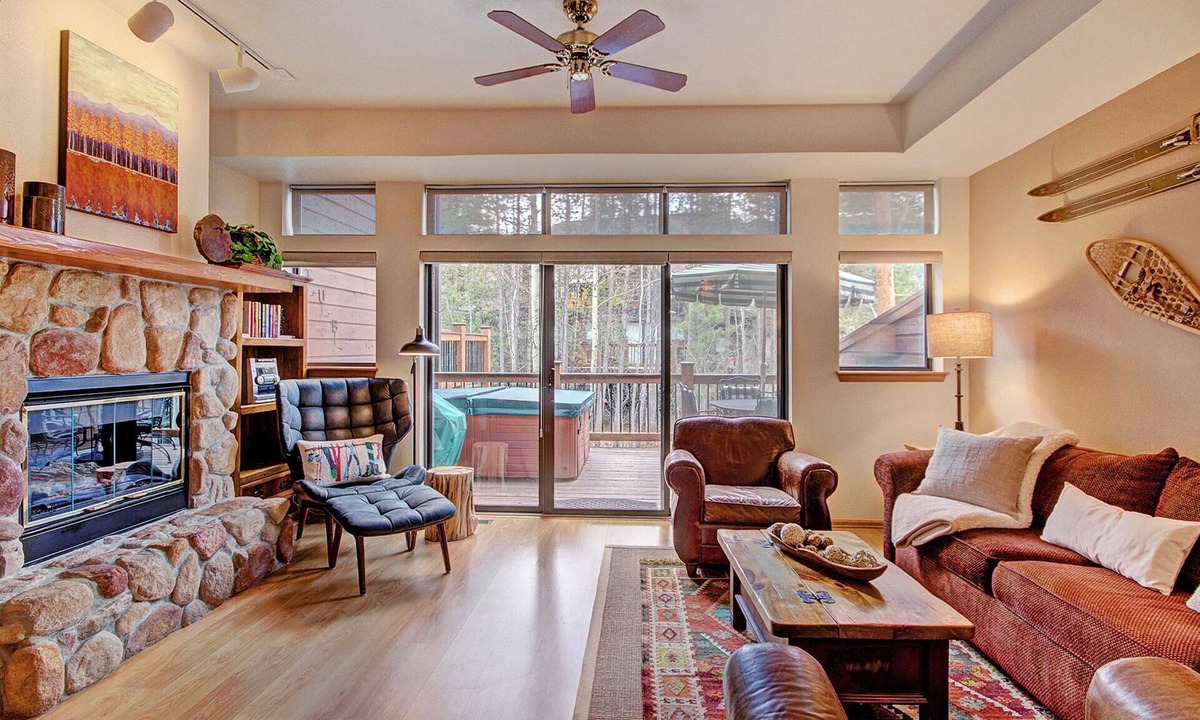 Warrior's Mark House | Free SkyCard Act-Townhome, Private Hot Tub, Close To Town - Village Point 303