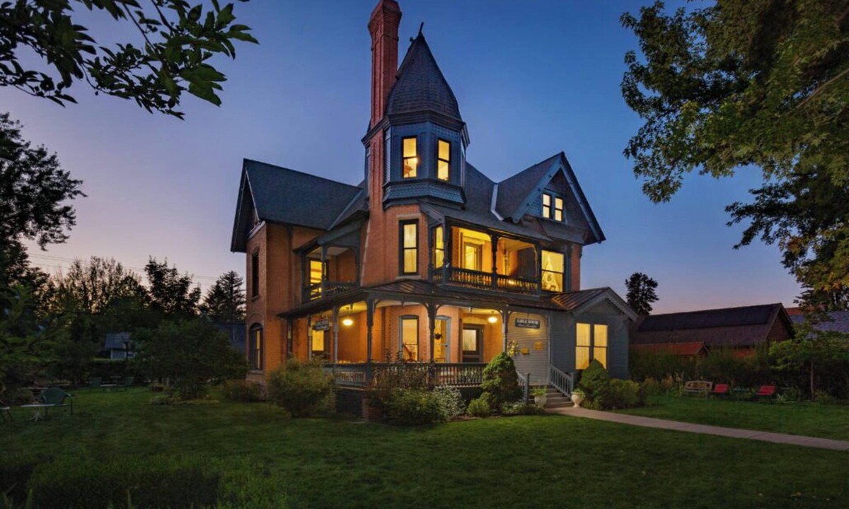 Historic Downtown Durango Bed & Breakfast | Gable House Bed & Breakfast Inn
