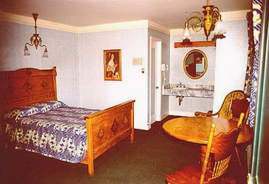 Historic District Hotel | Georgetown Mountain Inn