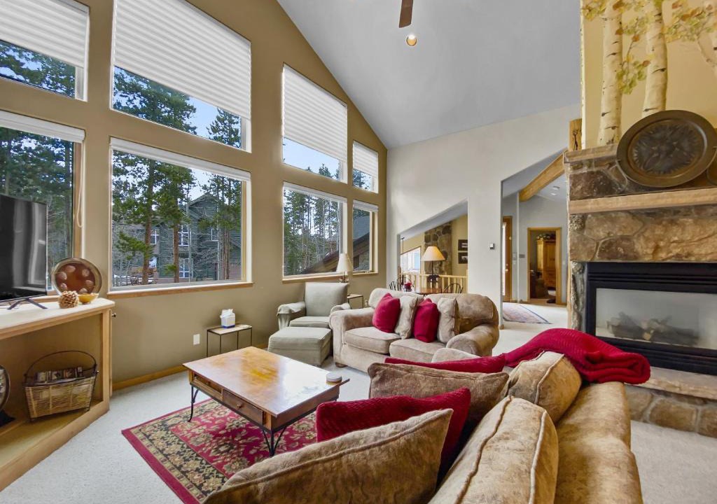 Warrior's Mark West House | Gold King Chalet townhouse