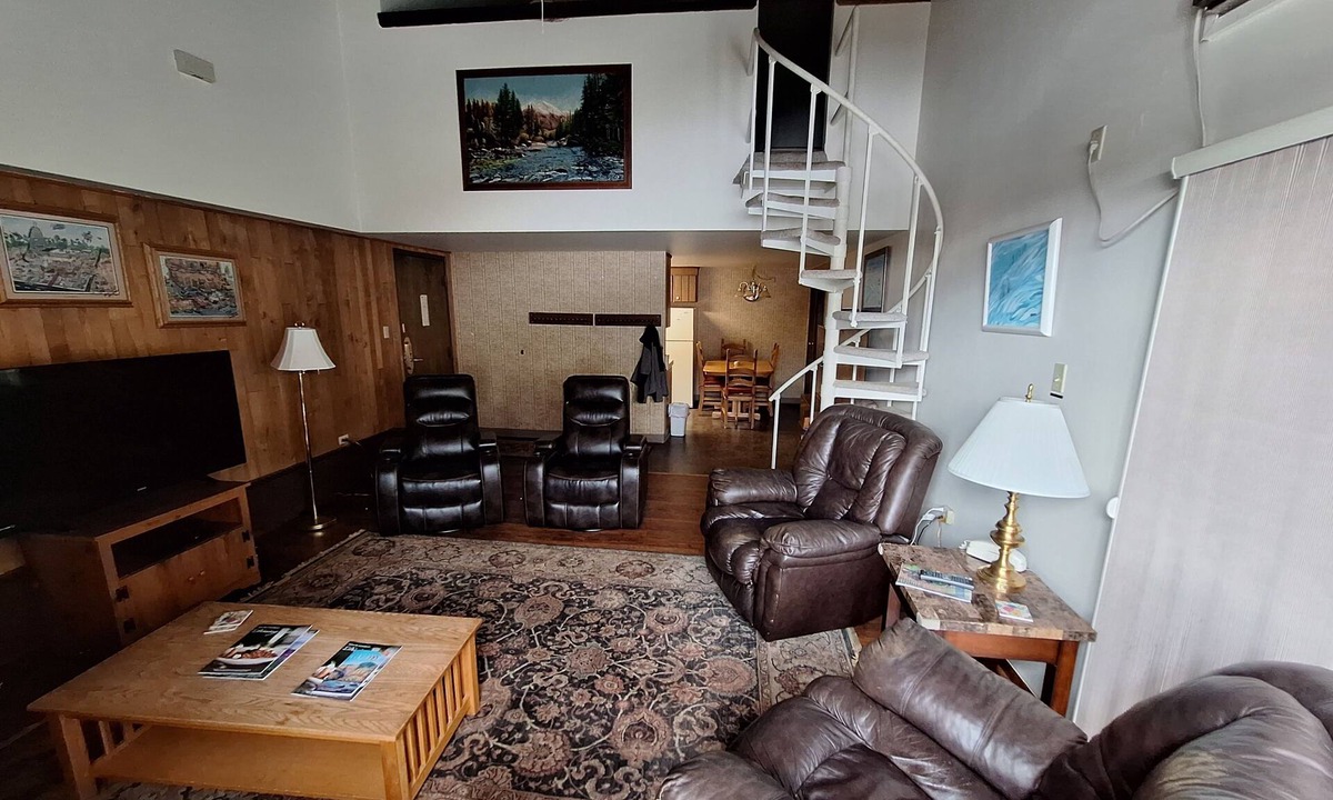 Steamboat Springs Condo | Gondola Square, only 60 feet to the gondola. Best location.