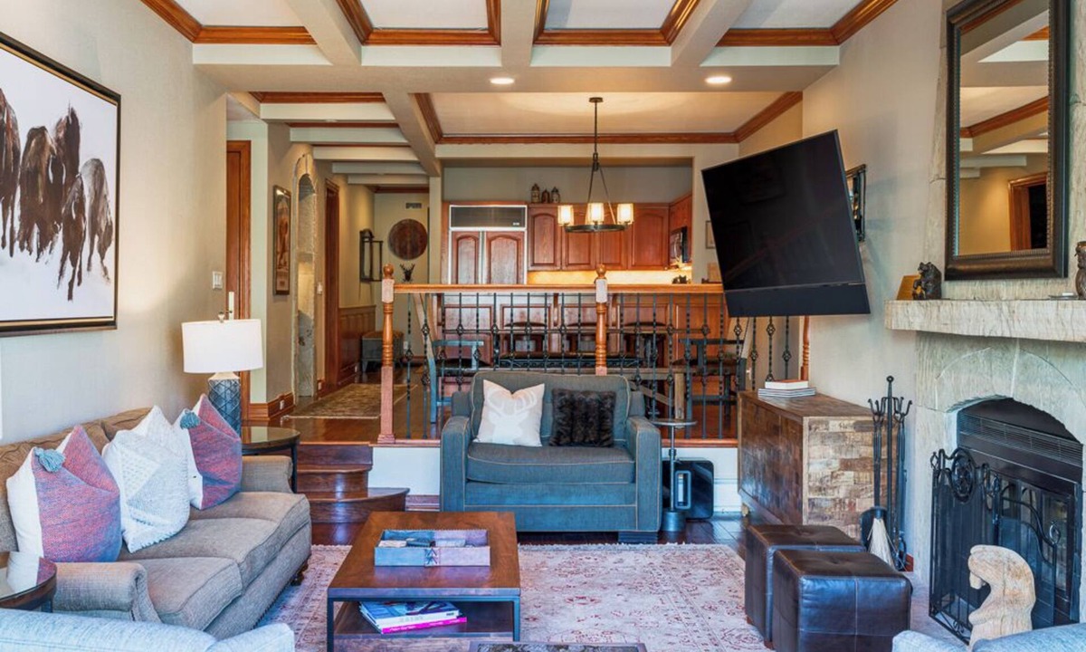 Beaver Creek Condo | Gorgeous premier mountain getaway- Ski in/out penthouse in Beaver Creek Village!