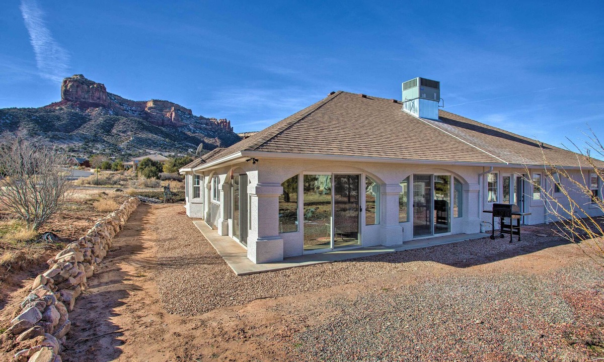 Redlands House | Grand Junction Retreat: Near National Monument!