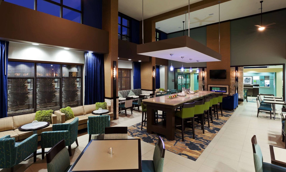 Gateway Hotel | Hampton Inn & Suites- Denver/Airport-Gateway Park
