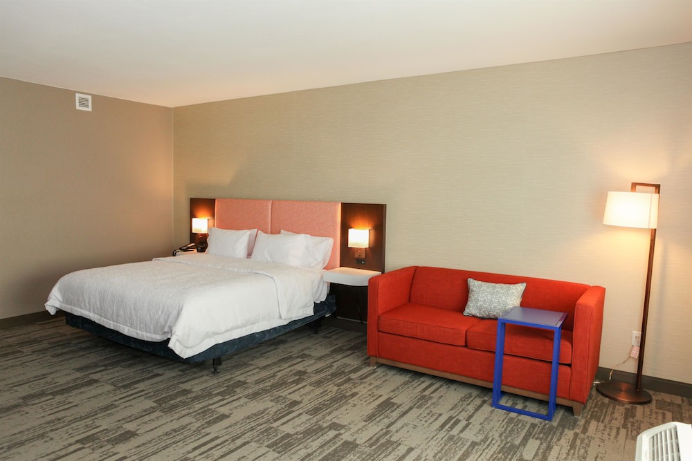 Lafayette Hotel | Hampton Inn & Suites Lafayette Medical Center, CO