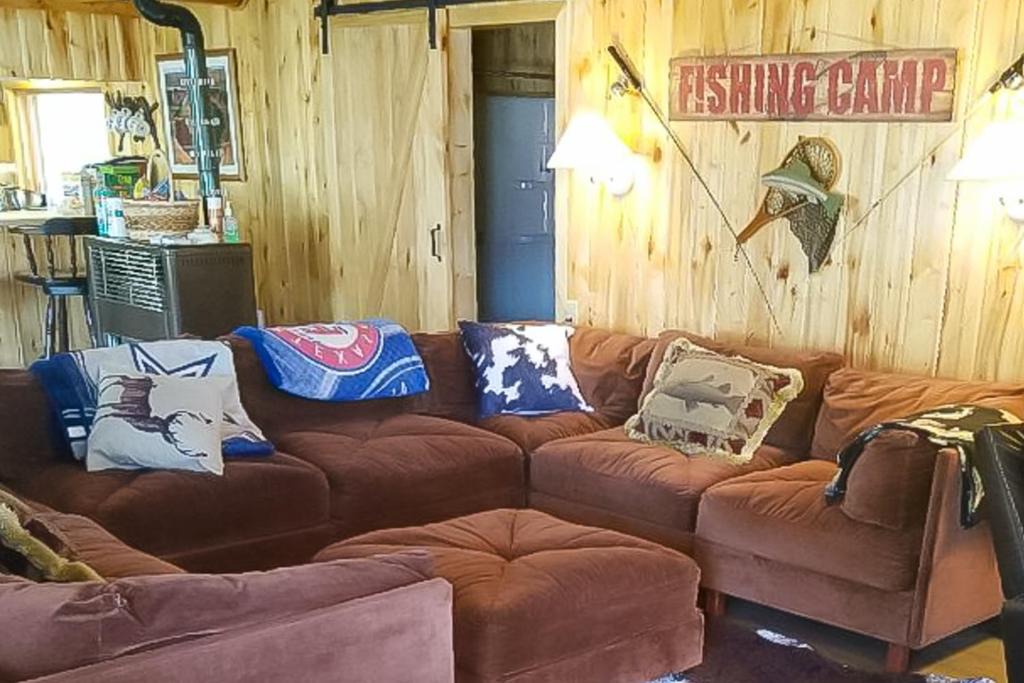 Rio Vista Estates House | Happy Place Cabin