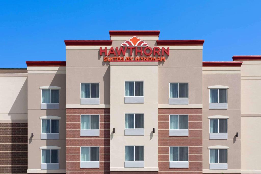 Loveland Hotel | Hawthorn Extended Stay by Wyndham Loveland