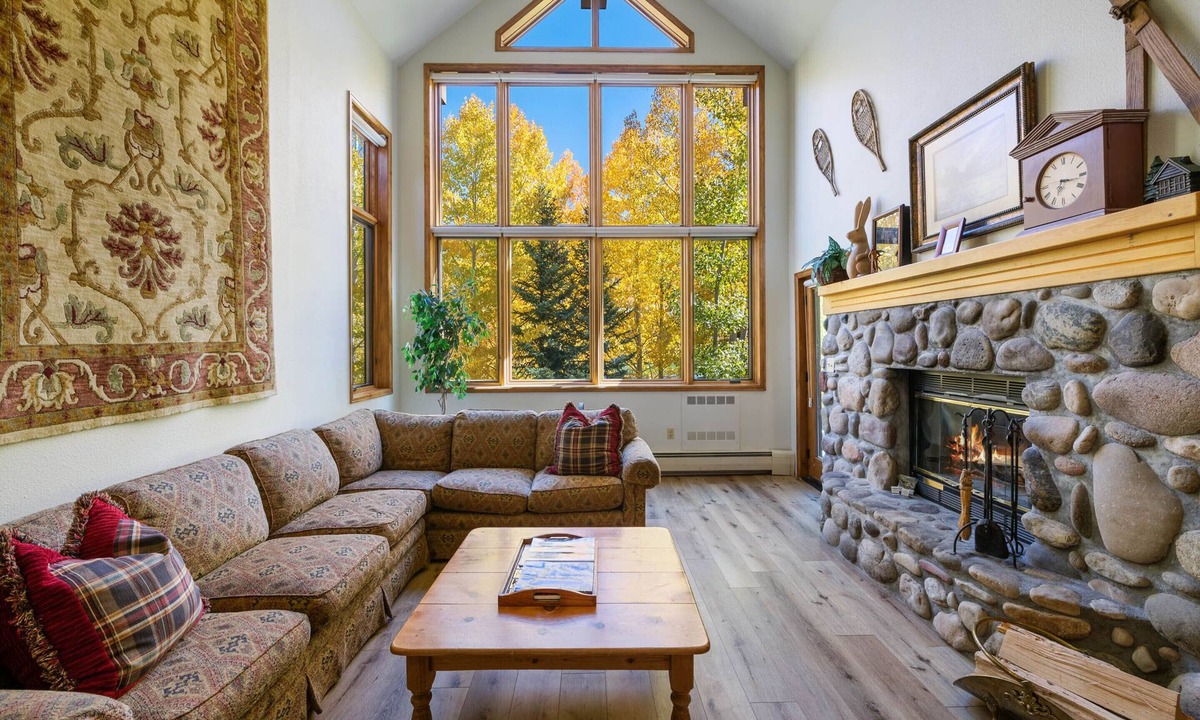 Highlands Townhomes Condo | Highlands Lodge 406 - 3 Bedroom Residence