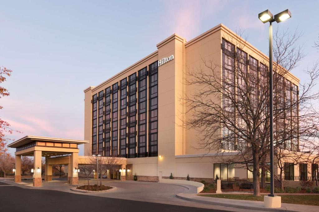 Fort Collins Hotel | Hilton Fort Collins