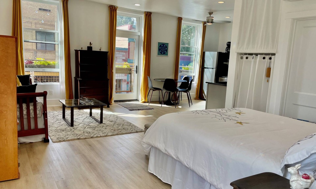 Paonia Apartment | Historic Studio Loft