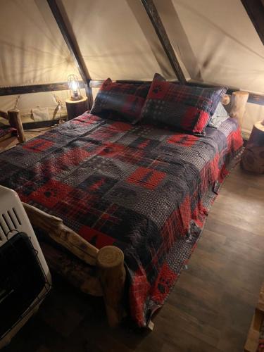 Almont Other | Hope Acres Glampground