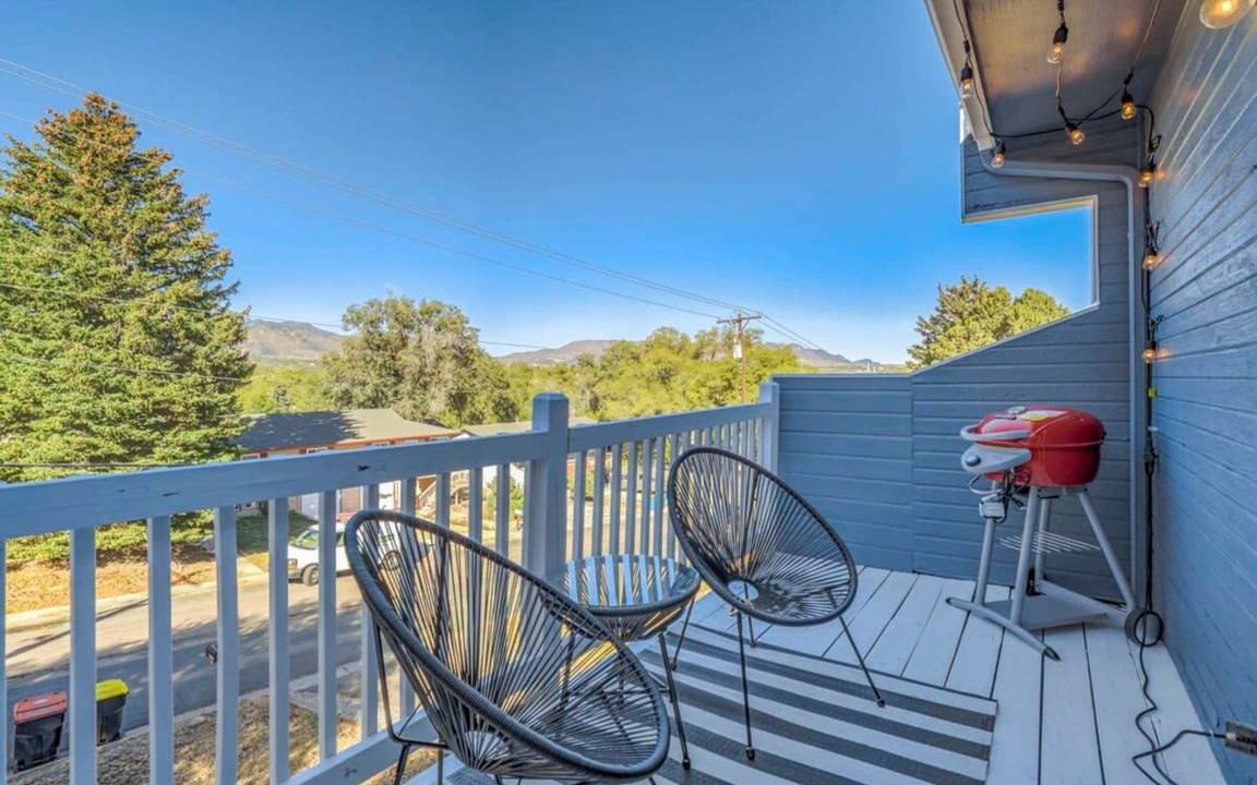 Broadmoor House | House ∙ 2 bedrooms ∙ 4 guests