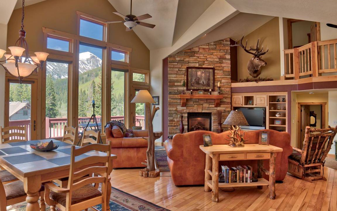 Blue River House | House ∙ 3 bedrooms ∙ 8 guests