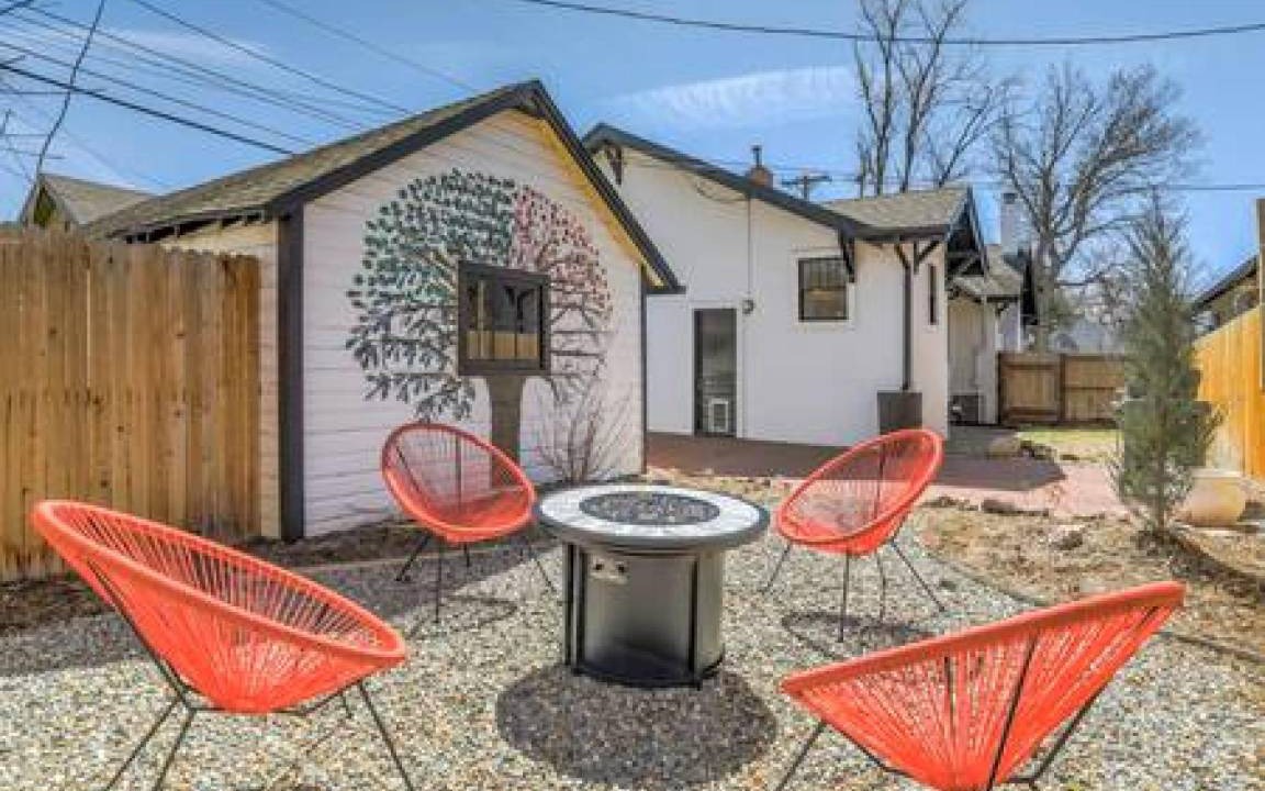 Old North End House | House ∙ 3 bedrooms ∙ 7 guests