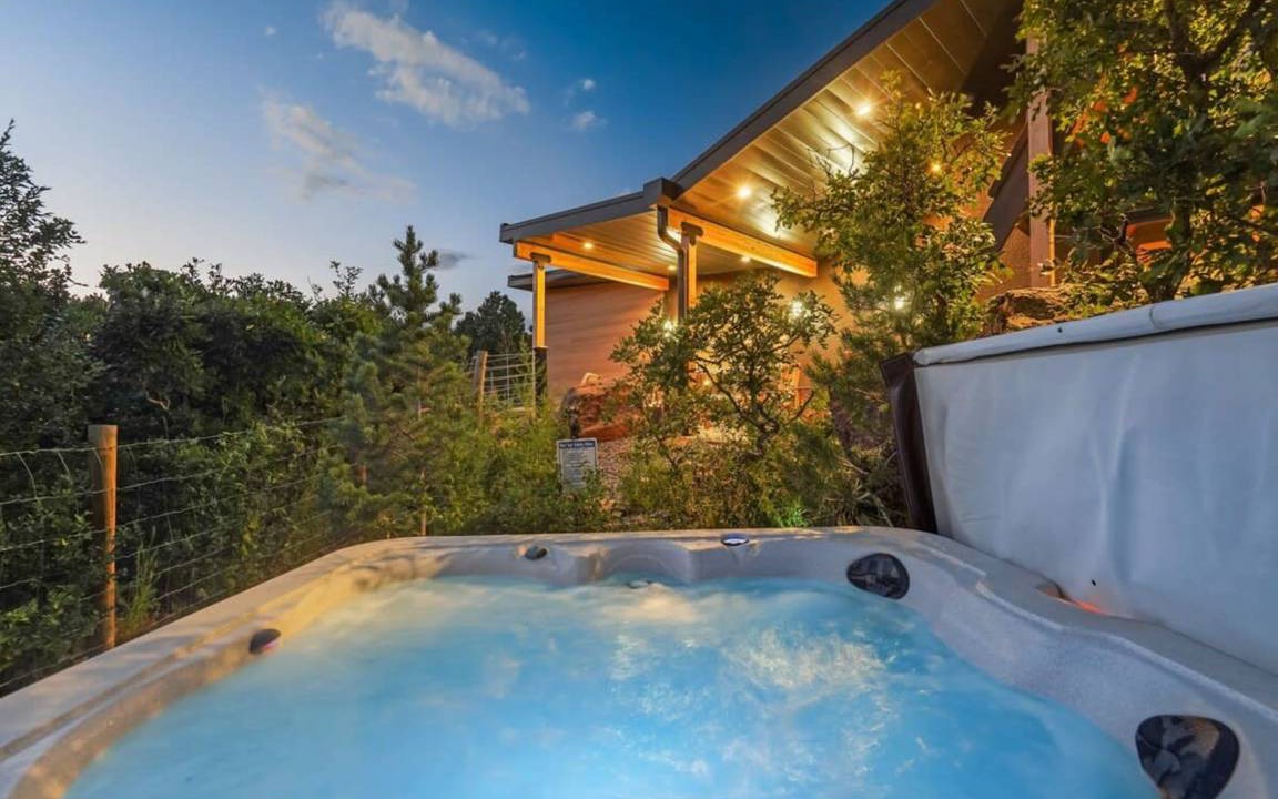 Manitou Springs Historic District House | House ∙ 4 bedrooms ∙ 8 guests
