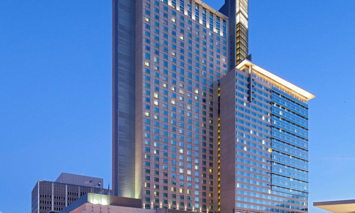 Downtown Denver Hotel | Hyatt Regency Denver at Colorado Convention Center