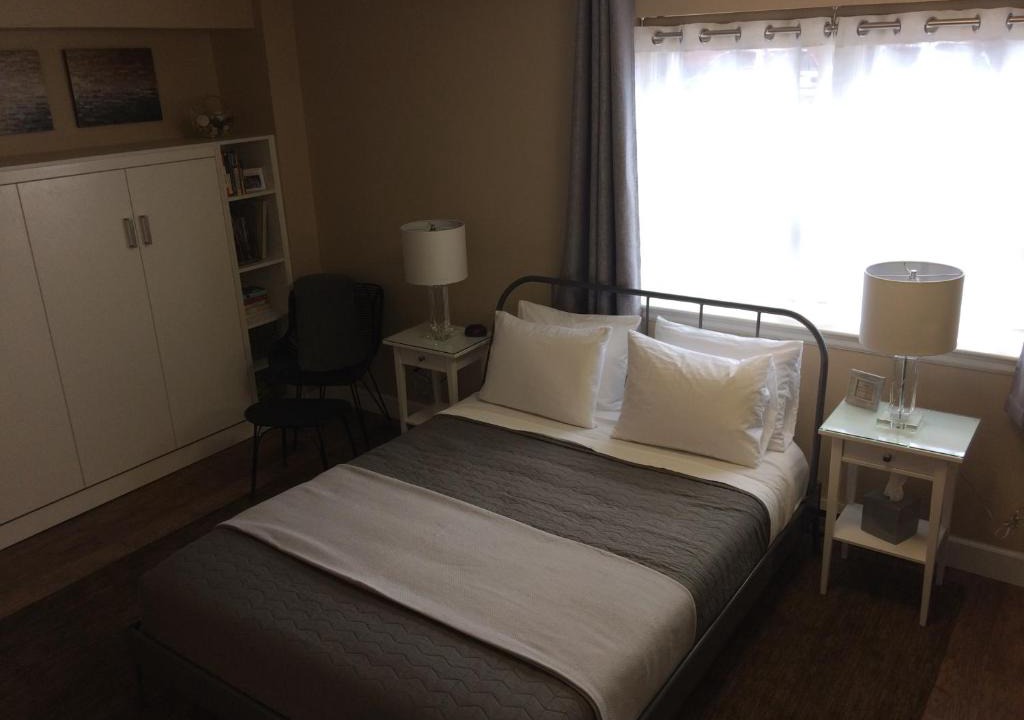 Historic Downtown Durango Apartment | Jarvis Condominium