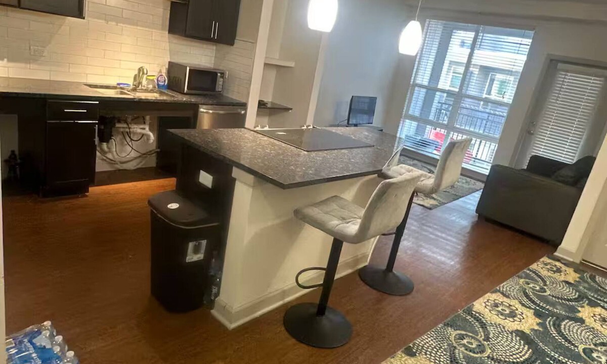 Baker Apartment | Keep it simple at this peaceful and centrally-located place with plenty of space