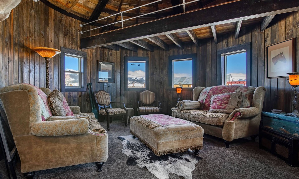 Jefferson House | Kenosha Pass Ranch -Home Base for Adventures-perfect for groups and families!
