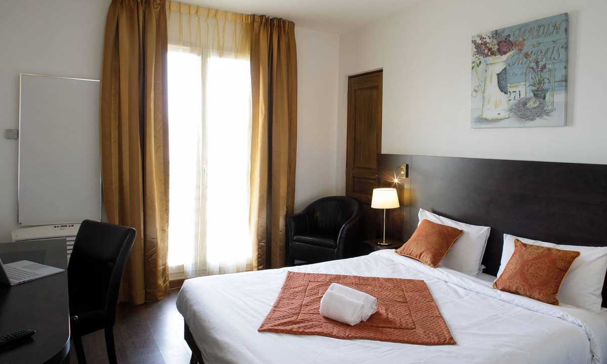 Epernon Hotel | L'Epi Hotel