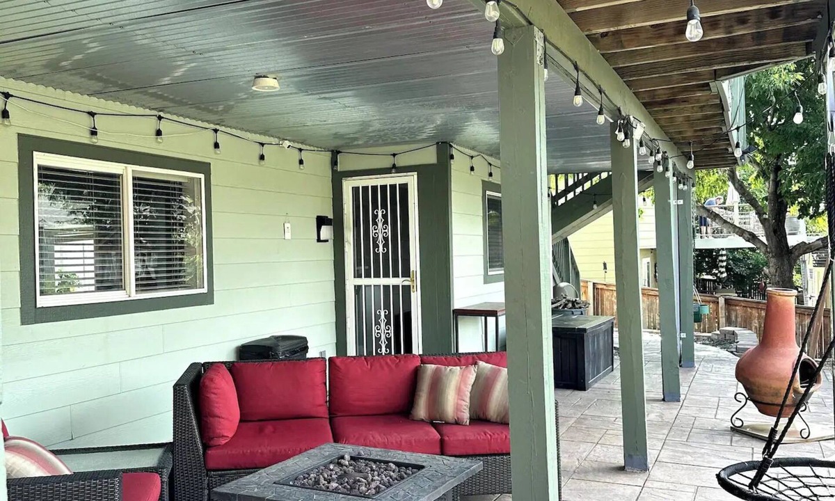 Thornton Condo | La Casita De Salazar