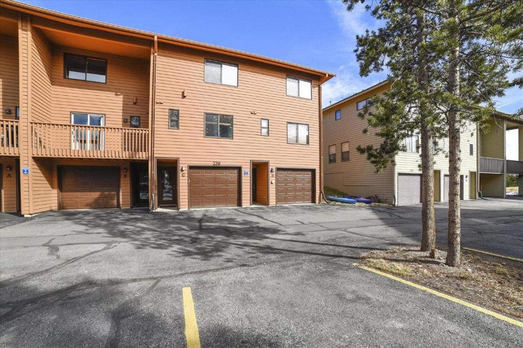 Frisco House | Lagoon 736D townhouse