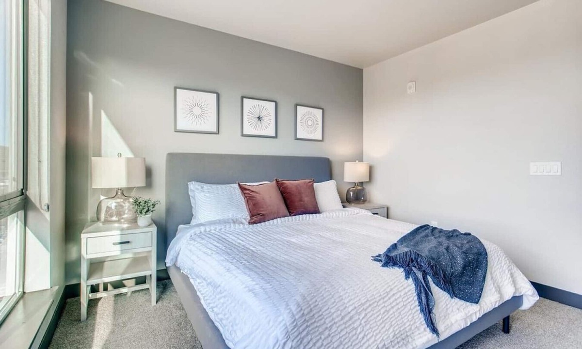 Capitol Hill Apartment | Landing at VIA - 2 Bedrooms in Central