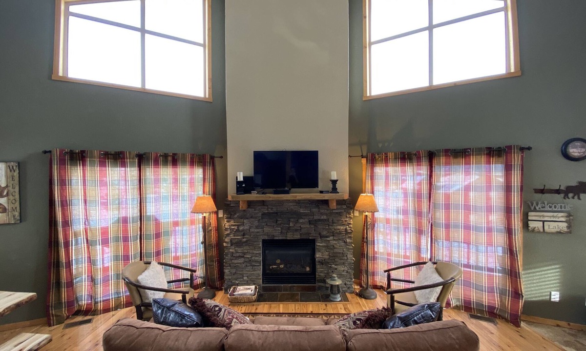 Grand Lake House | Last min price drop! Close to quaking aspen, elk bugling in beautiful RMNP!