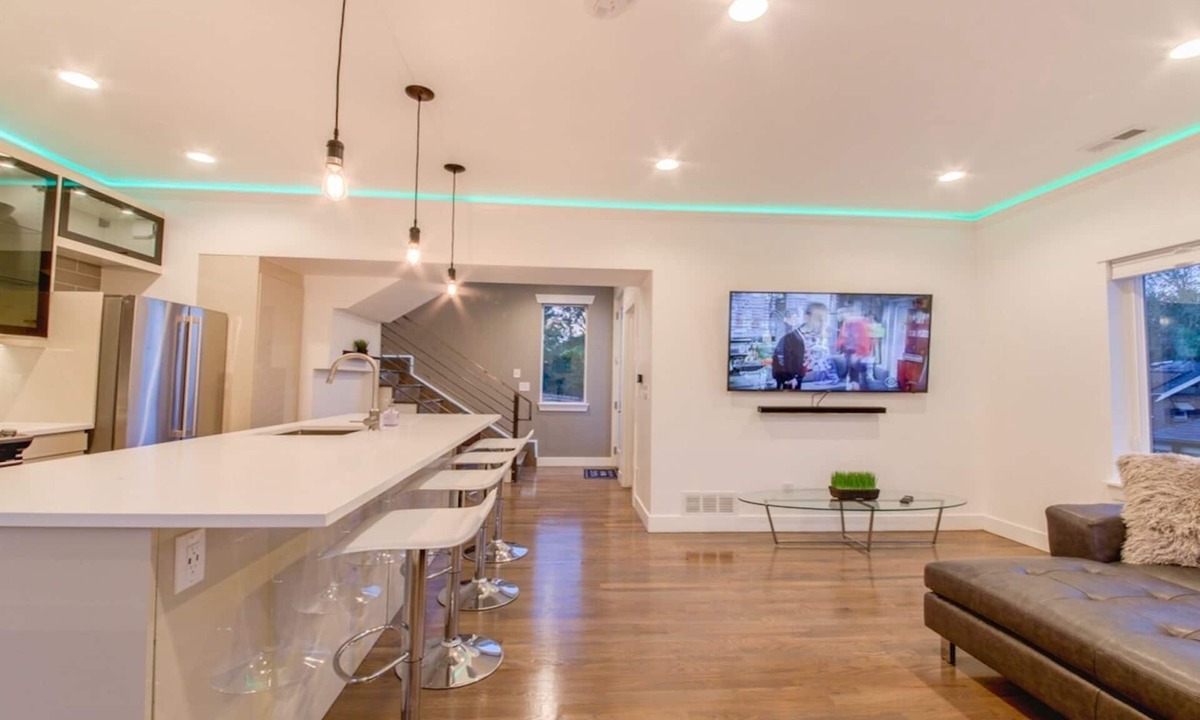 Sunnyside House | Luxury Living in Denver-Special Rate offer for December-February