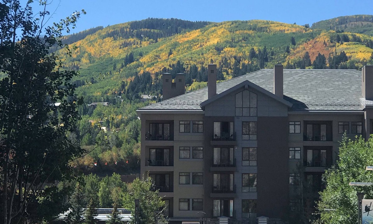 Avon Resort | Luxury One Bedroom Westin Riverfront Villa