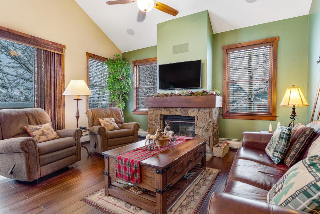 Historic District House | Main Street Perch