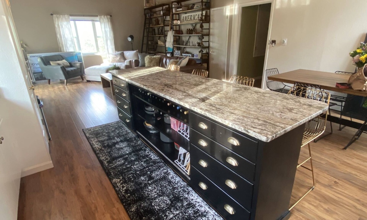 Manitou Springs House | Manitou Midcentury with great location