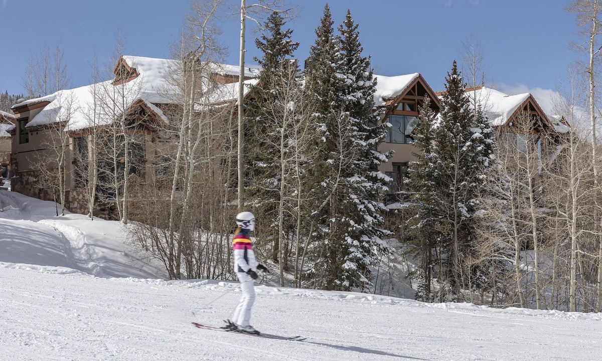 Pine Meadows | Mountain Village