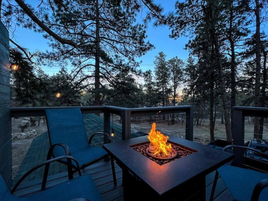Colorado Springs Villa | Micah Blk Forest Lodge Cottage on 6 Wooded Acres
