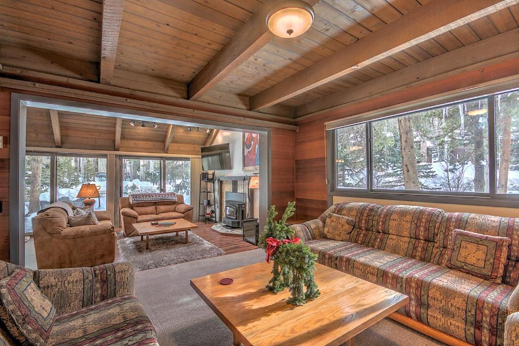 Warrior's Mark House | Mill Run Townhouse