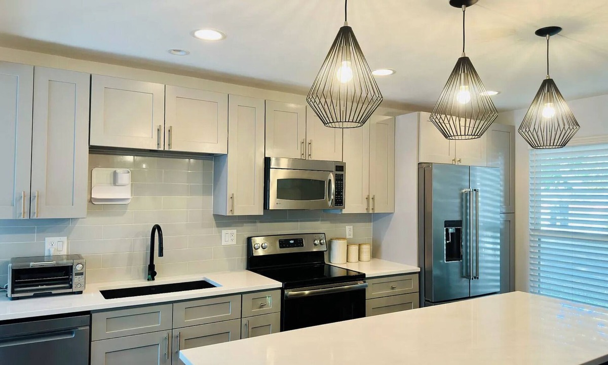 Sloan Lake House | Modern Sloan's Lake Dream Home. Central Location - Pet Friendly!