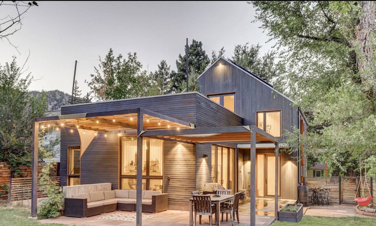 Newlands House | Modern & Warm Home in the Heart of Boulder