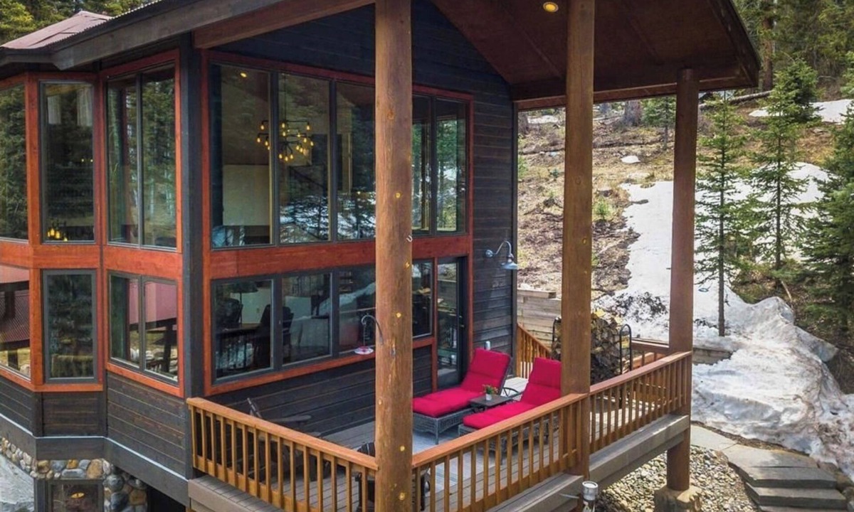 Purgatory Cabin | Mountain Getaway- Hot Tub, Hiking, 5mins to Ski Resort