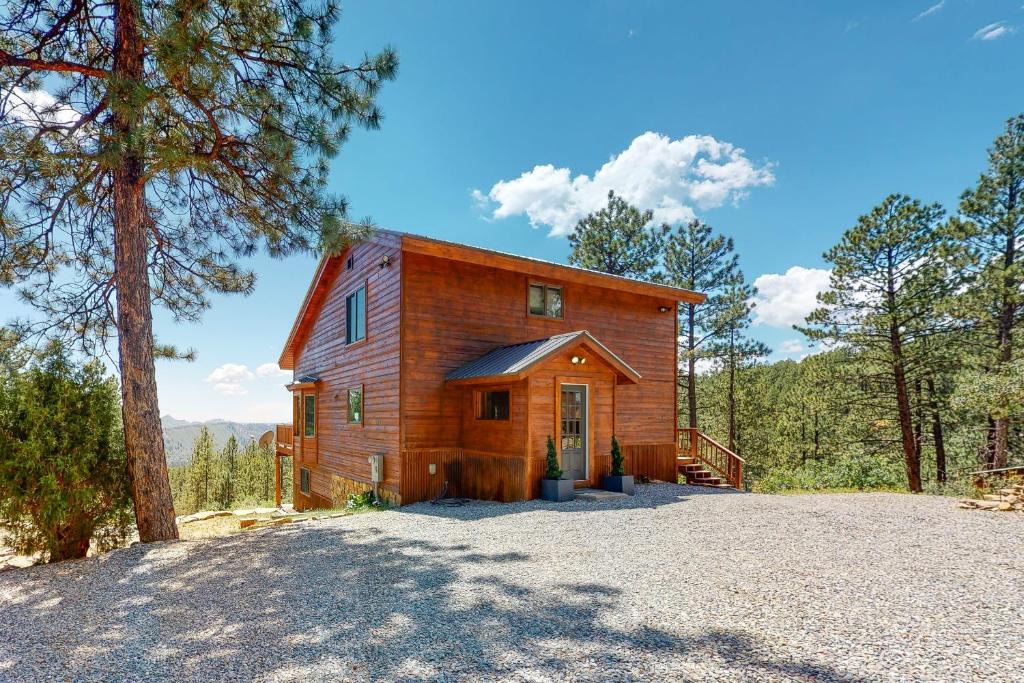 Durango - Purgatory House | Mountain View Retreat