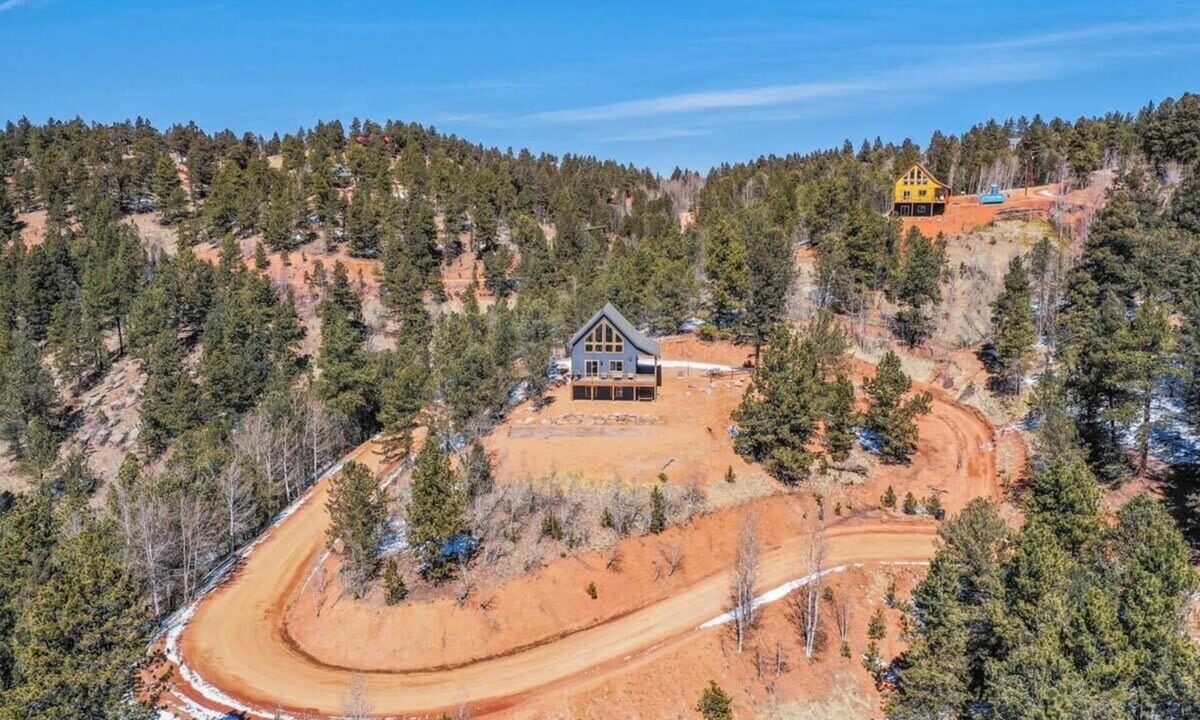 Rainbow Valley Cabin | MTN Cabin- Peaceful Getaway -Amazing Views!