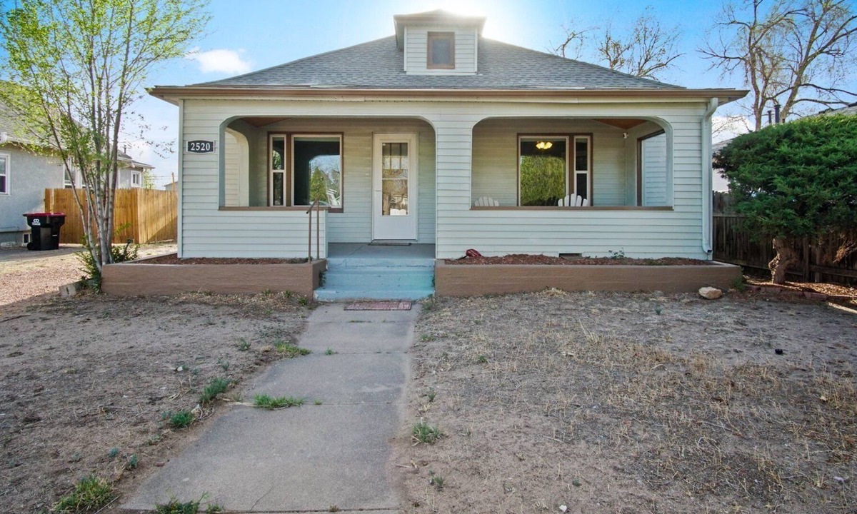 Old North End House | Near Downtown! Family sized 3 Bedroom Desirable Location